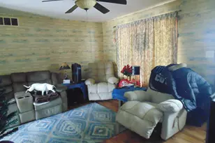 3170 Lawrence St, Hobart, IN 46342 - Photo 6