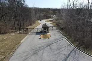 735 Druim Tr, Crown Point, IN 46307 - Photo 14