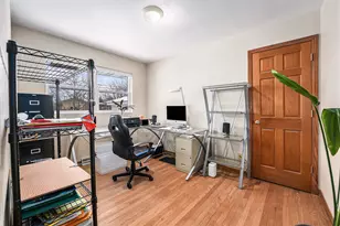 1109 N Dwiggins Ave, Griffith, IN 46319 - Photo 16