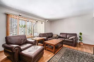 1109 N Dwiggins Ave, Griffith, IN 46319 - Photo 6