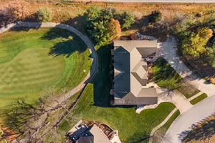 5540 Fountain View Dr, Wheatfield, IN 46392 - Photo 8