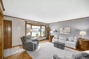 2190 Capitol St, Portage, IN 46368 - Photo 4