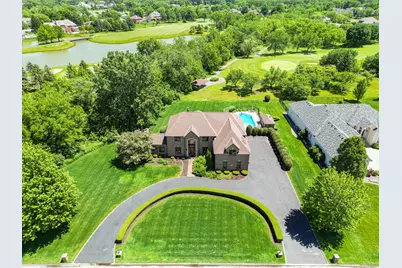 811 Royal Dublin Lane, Dyer, IN 46311 - Photo 2