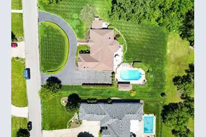 811 Royal Dublin Lane, Dyer, IN 46311 - Photo 48