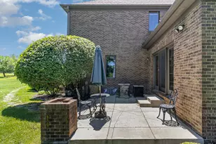 811 Royal Dublin Ln, Dyer, IN 46311 - Photo 42