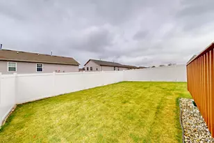 3782 W 70th Pl, Merrillville, IN 46410 - Photo 30