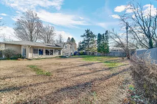 1220 Dogwood Dr, Chesterton, IN 46304 - Photo 22