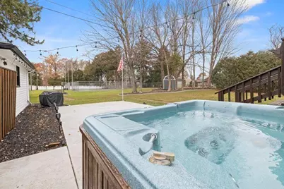 106 Franklin Court, La Porte, IN 46350 - Photo 6