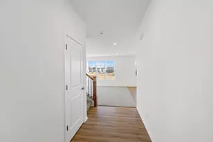 2373 Dunewood St, Portage, IN 46368 - Photo 4