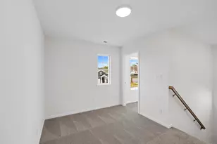 3758 Wild Grove Wy, Valparaiso, IN 46385 - Photo 10