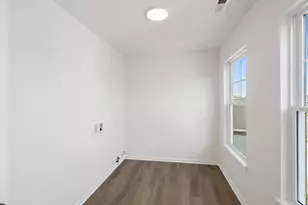 3755 Lookout Rd, Valparaiso, IN 46385 - Photo 12