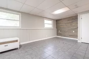 9830 Mckinley St, Crown Point, IN 46307 - Photo 20