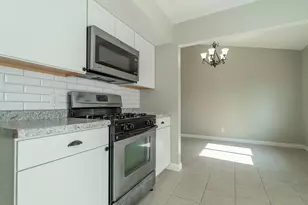 9830 Mckinley St, Crown Point, IN 46307 - Photo 8