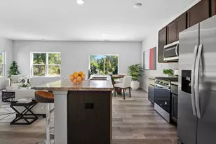 7084 Grant St, Merrillville, IN 46410 - Photo 4