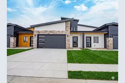 246 Sawgrass Drive, Crown Point, IN 46307 - Photo 1