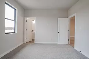 246 Sawgrass Dr, Crown Point, IN 46307 - Photo 14