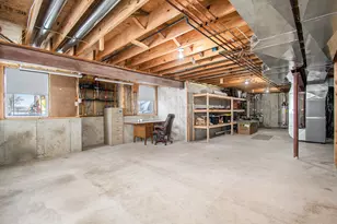 9237 W 1100 S, Wanatah, IN 46390 - Photo 26