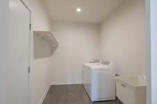 244 Sawgrass Dr, Crown Point, IN 46307 - Photo 8