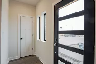 244 Sawgrass Dr, Crown Point, IN 46307 - Photo 2