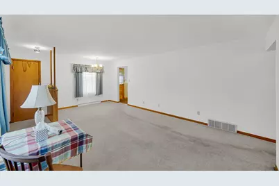 7339 Grand Boulevard, Hobart, IN 46342 - Photo 18