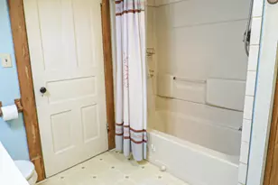 225 Jefferson Ave, Chesterton, IN 46304 - Photo 36