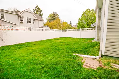 225 Jefferson Avenue, Chesterton, IN 46304 - Photo 8