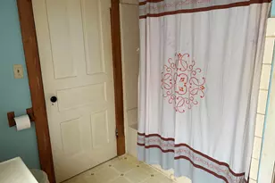 225 Jefferson Ave, Chesterton, IN 46304 - Photo 16