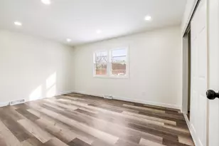 1949 Terri Ln, Schererville, IN 46375 - Photo 8