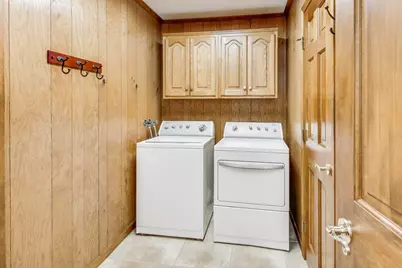 591 Glenwood Drive, Valparaiso, IN 46385 - Photo 14