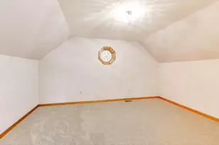 591 Glenwood Dr, Valparaiso, IN 46385 - Photo 28