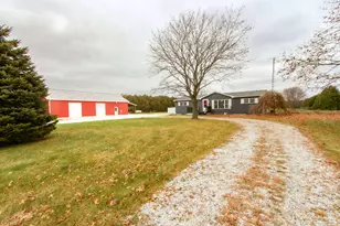 10707 S 300 W, Union Mills, IN 46382 - Photo 2