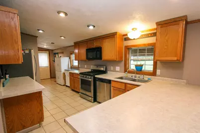 10707 S 300 W, Union Mills, IN 46382 - Photo 10