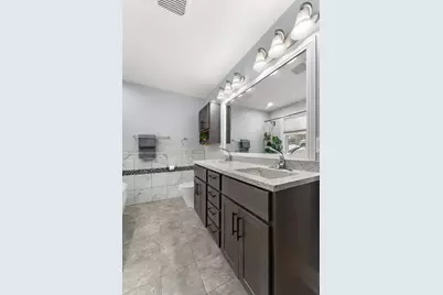 202 Oakridge Court, Valparaiso, IN 46385 - Photo 18