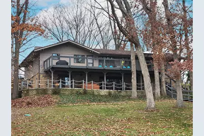 202 Oakridge Court, Valparaiso, IN 46385 - Photo 1