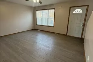 395 Plymouth Rd, Valparaiso, IN 46385 - Photo 2