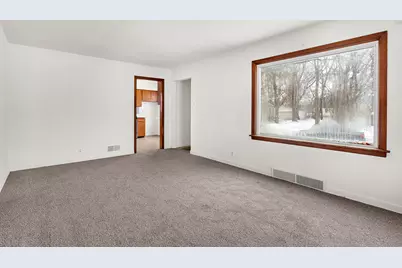 8969 Hudson Court, Munster, IN 46321 - Photo 10