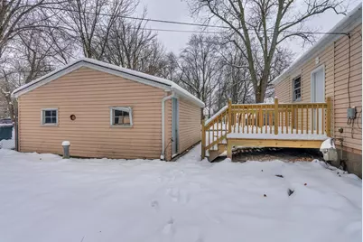 8969 Hudson Court, Munster, IN 46321 - Photo 4