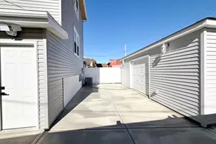 1631 Cleveland Ave, Whiting, IN 46394 - Photo 44