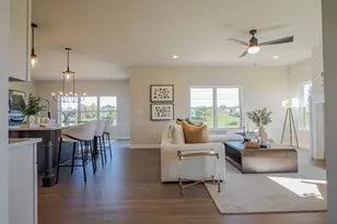 7482 E 116th Ave, Crown Point, IN 46307 - Photo 4