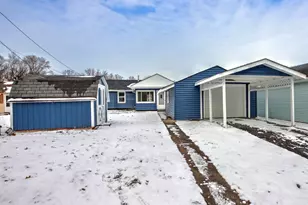 1663 Stone Lake Dr, La Porte, IN 46350 - Photo 2