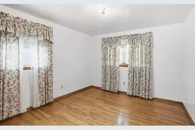 8767 Monroe Avenue, Munster, IN 46321 - Photo 16