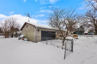 206 W Indiana St, Kouts, IN 46347 - Photo 18