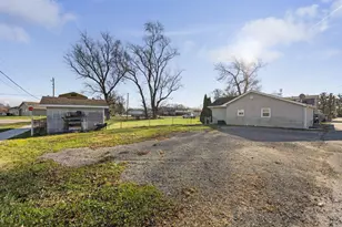 1210 S Ash St, Hobart, IN 46342 - Photo 16