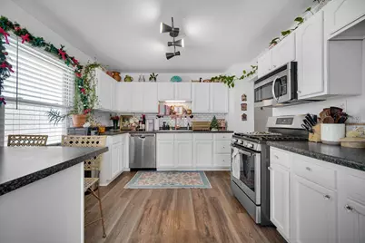 1311 Peachtree Drive, Valparaiso, IN 46383 - Photo 10