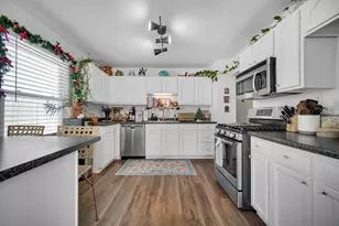 1311 Peachtree Dr, Valparaiso, IN 46383 - Photo 10