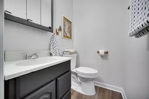 1311 Peachtree Dr, Valparaiso, IN 46383 - Photo 26