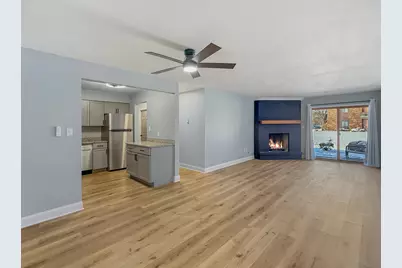 2049 45th Street #101, Highland, IN 46322 - Photo 2