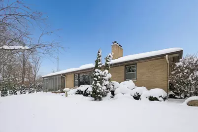 126 Country Club Drive, La Porte, IN 46350 - Photo 4