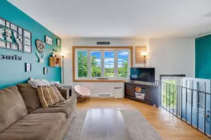 1044 N Rensselaer St, Griffith, IN 46319 - Photo 4