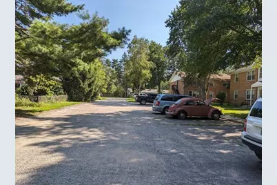 812 W Daumer Road #C3, Kouts, IN 46347 - Photo 14